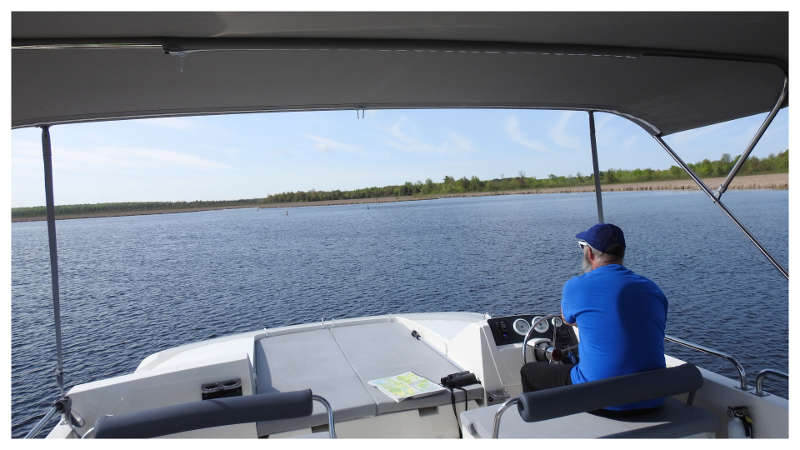 La navigation sur le Rideau, facile et agréable!