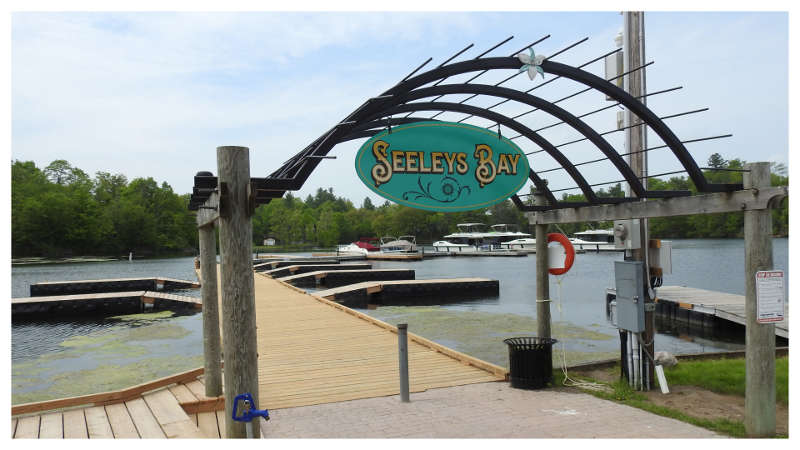 Seeley's Bay, étape de votre découverte du Canal Rideau